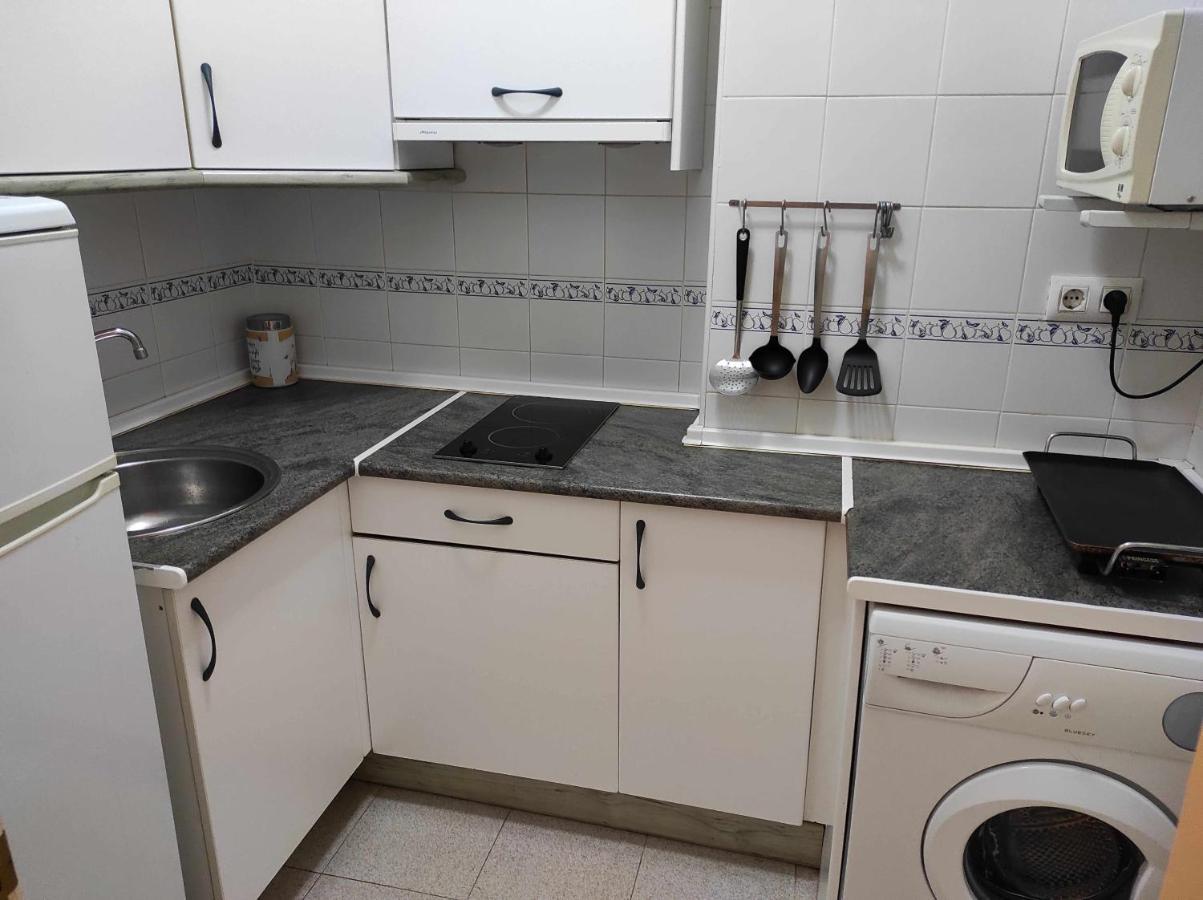 Apartamento Centrico Con Garaje Y Cercano A La Pl 자하라드로아튠스 외부 사진